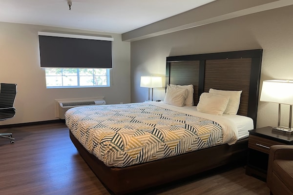 Foto van 1 kingsize bed | Suite, rookvrij, magnetron - Vakantiehuis in Tucson AZ - BedRoom