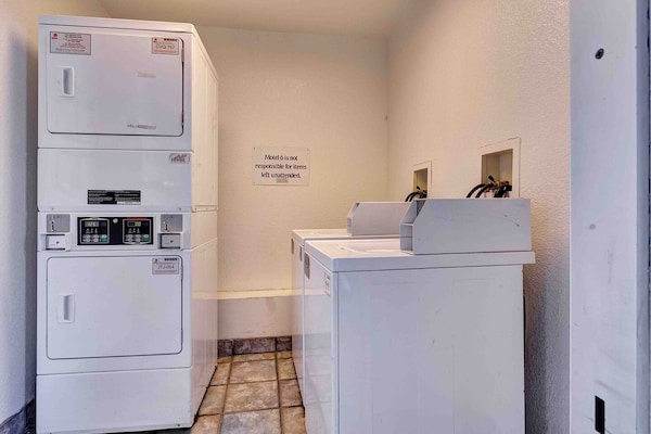 Foto van 1 tweepersoonsbed (queensize) | Rookvrij, Minikoelkast - Facilities