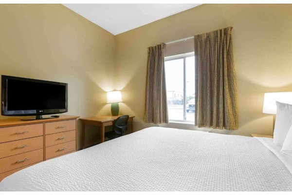 Foto van 1 kingsize bed | Toegankelijk voor slechthorenden, Keuken - BedRoom