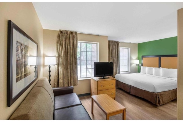 Foto van 1 tweepersoonsbed (queensize) | Rookvrij, Keuken - Vakantiehuis in Brookfield - BedRoom