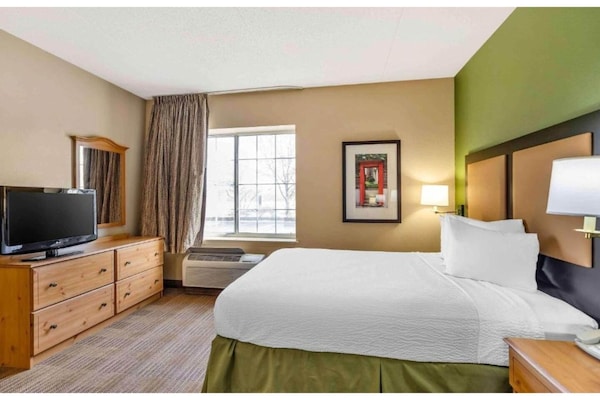 Foto van 1 tweepersoonsbed (queensize) | Rookvrij, Keuken - Vakantiehuis in Vernon Hills - BedRoom