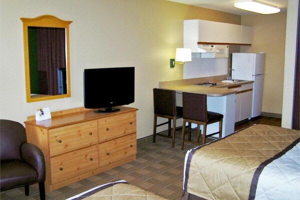 Foto van 1 tweepersoonsbed (queensize) | Rookvrij, Keuken - Vakantiehuis in Eagan - BedRoom