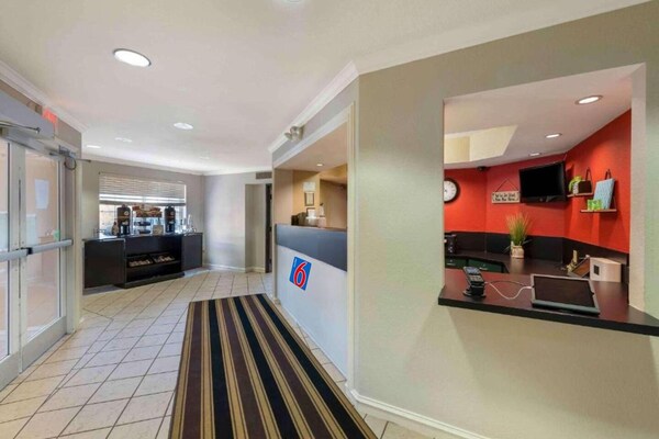 Foto van 1 tweepersoonsbed (queensize) | Rookvrij, Keuken - Vakantiehuis in Eagan - FloorPlan