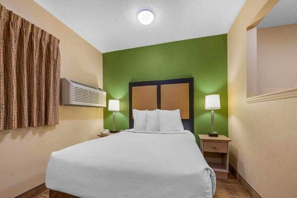 Foto van 1 tweepersoonsbed (queensize) | Rookvrij, Keuken - Vakantiehuis in Cincinnati OH - BedRoom