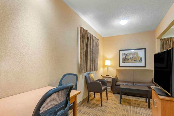 Foto van 1 tweepersoonsbed (queensize) | Rookvrij, Keuken - Vakantiehuis in Cincinnati OH - Facilities