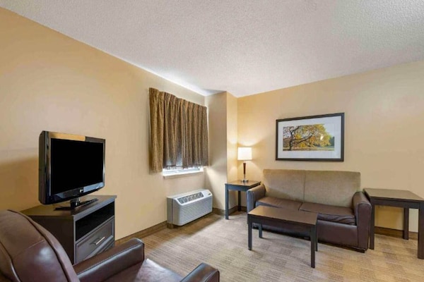 Foto van 1 tweepersoonsbed (queensize) | Rookvrij, Keuken - Vakantiehuis in Cincinnati OH - Facilities