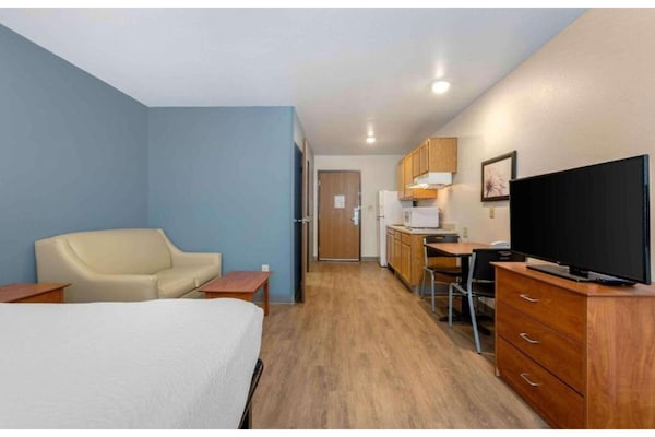 Foto van 1 tweepersoonsbed (queensize) | Rookvrij, Keuken - Vakantiehuis in El Paso TX - BedRoom