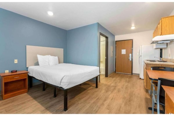 Foto van 1 tweepersoonsbed (queensize) | Rookvrij, Keuken - Vakantiehuis in El Paso TX - BedRoom