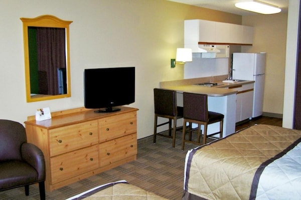 Foto van 1 tweepersoonsbed (queensize) | Rookvrij, Keuken - Vakantiehuis in Memphis - BedRoom