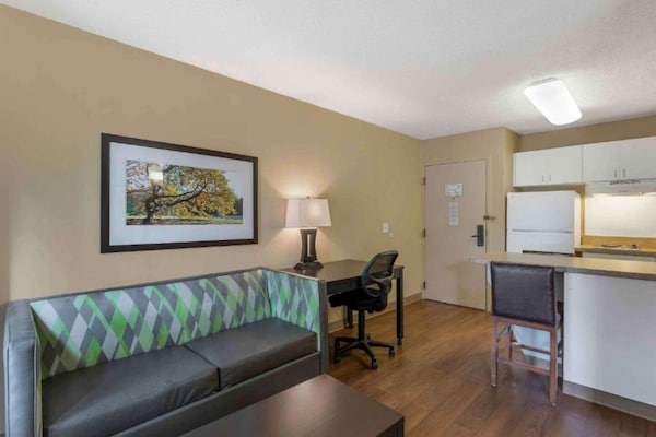 Foto van 1 tweepersoonsbed (queensize) | Rookvrij, Keuken - Vakantiehuis in Memphis - Facilities