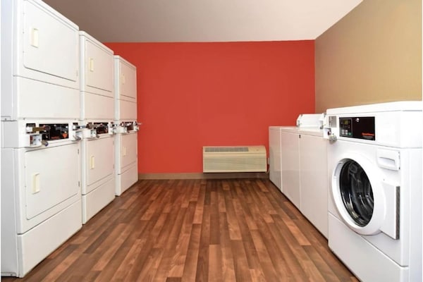 Foto van 1 kingsize bed | Rookvrij, Keuken - Vakantiehuis in Vernon Hills - Facilities