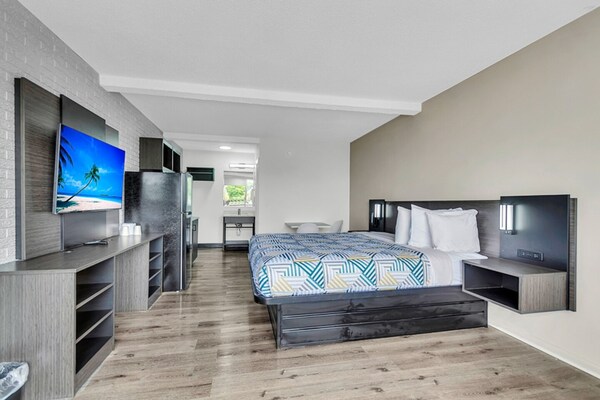 Foto van 1 kingsize bed | Rookvrij, Keuken - Vakantiehuis in Summerville - BedRoom