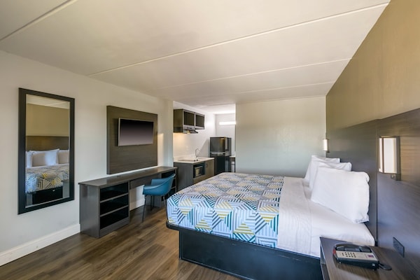 Foto van 1 kingsize bed | Roken toegestaan, Keuken - Vakantiehuis in Stockbridge GA - BedRoom