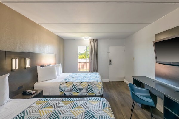 Foto van 1 kingsize bed | Roken toegestaan, Keuken - Vakantiehuis in Stockbridge GA - BedRoom