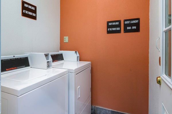 Foto van 1 tweepersoonsbed (queensize) | Rookvrij - Vakantiehuis in The Dalles - Facilities