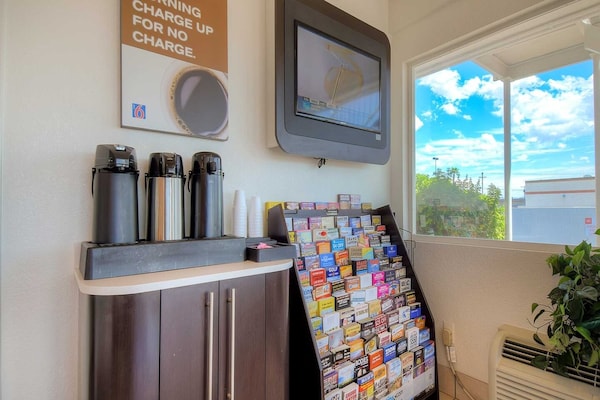 Foto van 1 tweepersoonsbed (queensize) | Roken mogelijk - Vakantiehuis in Las Vegas NV - Facilities