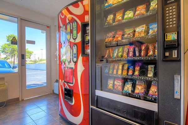 Foto van 1 tweepersoonsbed (queensize) | Rookvrij - Vakantiehuis in Las Vegas NV - Facilities