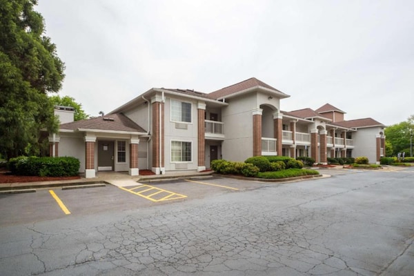 Foto van 1 tweepersoonsbed (queensize) | Rookvrij - Vakantiehuis in Atlanta - ExteriorSummer