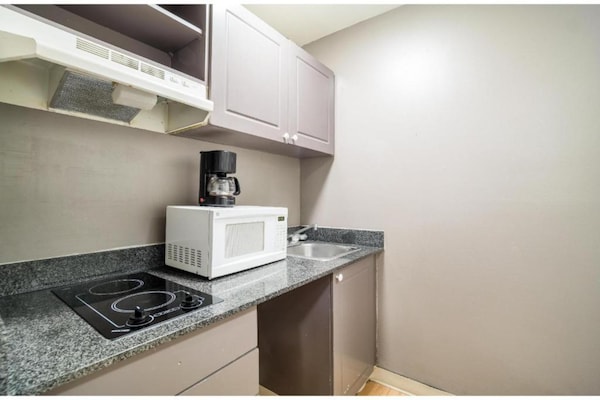 Foto van 1 tweepersoonsbed (queensize) | Roken toegestaan, Keuken - Kitchen