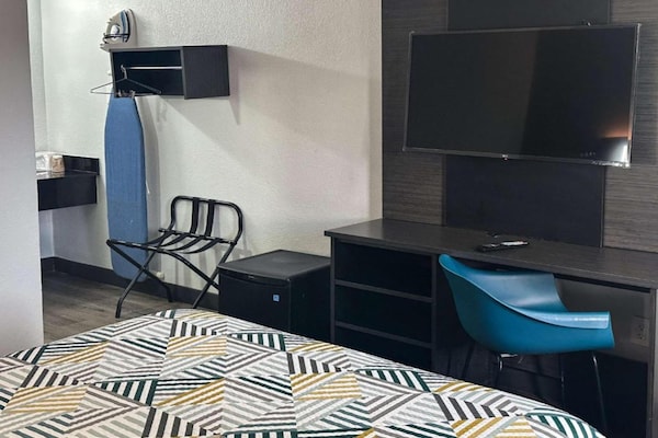 Foto van 1 tweepersoonsbed | Premium minikoelkast - Vakantiehuis in Kissimmee - BedRoom