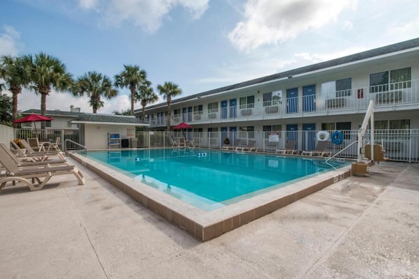 Foto van 1 tweepersoonsbed | Kissimmee - Vakantiehuis in Kissimmee - PoolOfHouse