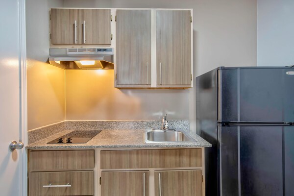 Foto van 1 tweepersoonsbed (queensize) | Rookvrij - Vakantiehuis in Austin - Kitchen