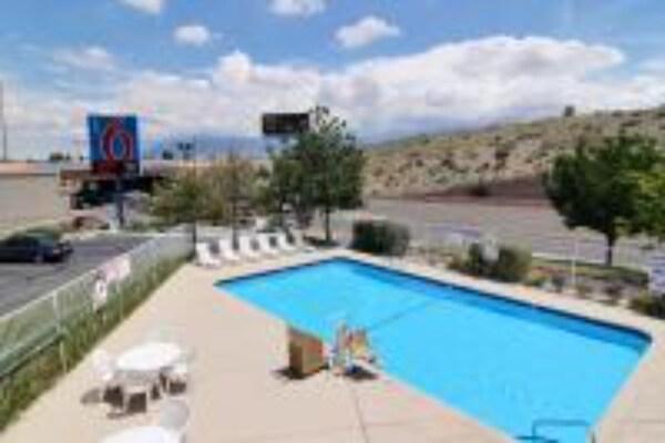 Foto van 1 tweepersoonsbed | Niet-roken - Vakantiehuis in Albuquerque - PoolOfHouse