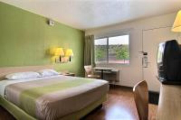 Foto van 1 tweepersoonsbed | Niet-roken - Vakantiehuis in Albuquerque - BedRoom