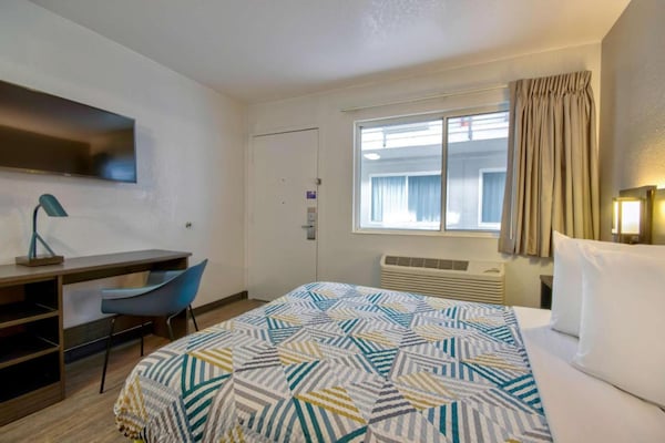 Foto van 1 tweepersoonsbed | Magnetron, rookvrij - Vakantiehuis in Albuquerque - BedRoom