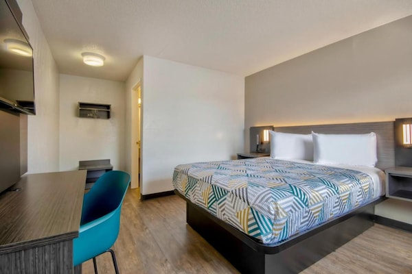 Foto van 1 tweepersoonsbed (queensize) | Roken toegestaan - Vakantiehuis in Santa Fe - BedRoom
