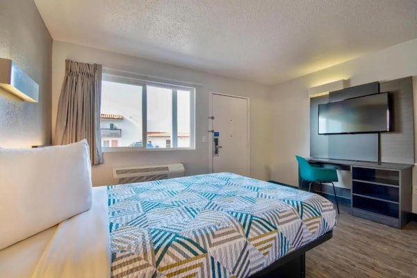 Foto van 1 tweepersoonsbed (queensize) | Rookvrij - Vakantiehuis in Santa Fe - BedRoom