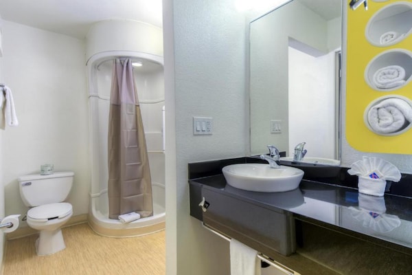 Foto van 1 tweepersoonsbed (Queensize) | Las Vegas - Vakantiehuis in Las Vegas - BathRoom