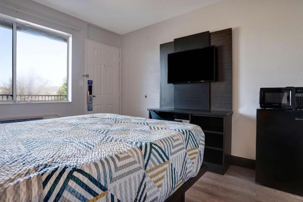 Foto van 1 tweepersoonsbed (queensize) | Rolstoeltoegankelijke - BedRoom