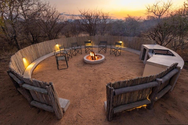 Foto van Villa in Hoedspruit met Jacuzzi - Vakantiehuis in Hoedspruit - GardenSummer